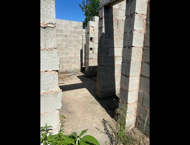 0 BEDROOM APARTMENT FOR SALE IN KWANDENGEZI